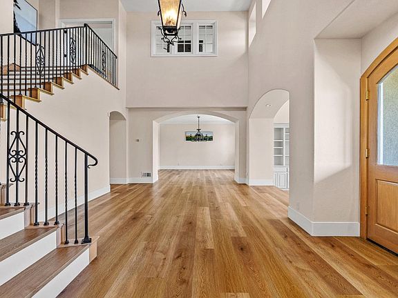 4th image of 1158 Teresa Ln