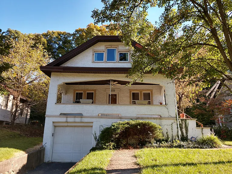 3536 Linwood Ave — Photo 1