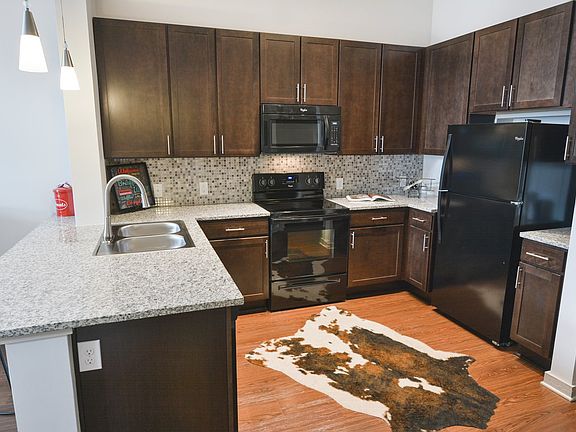 West 46th Apartments general photo