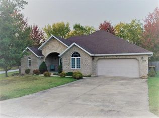 1103 E Wren St, Ozark, MO 65721