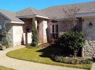 10201 Aragon Dr, Waco, TX 76708