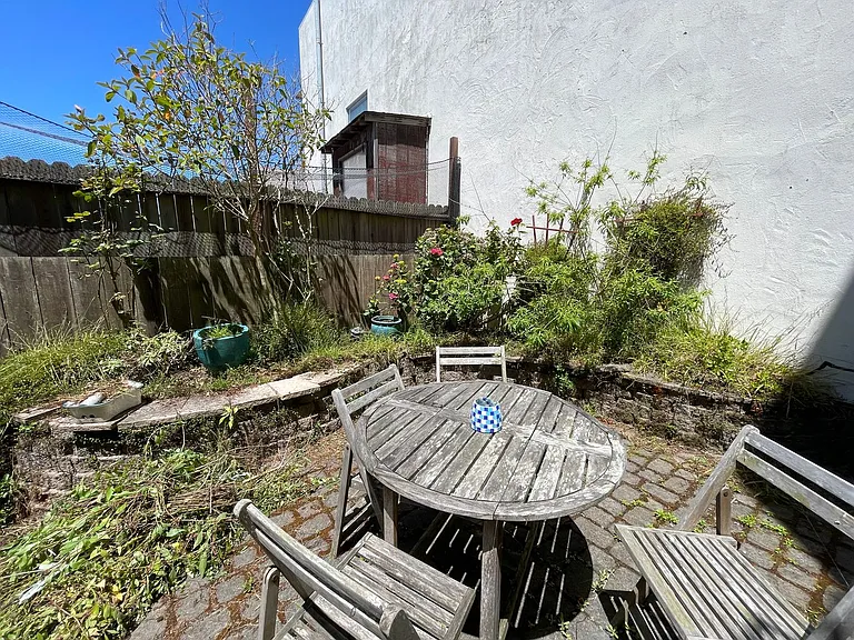 4520 Irving St #1 — Photo 15
