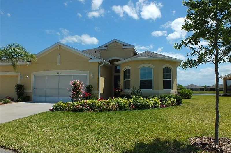 1st image of 2245 Vista Greens Dr