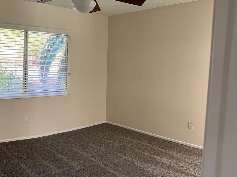 4231 Vista Del Rio Way #4 — Photo 30