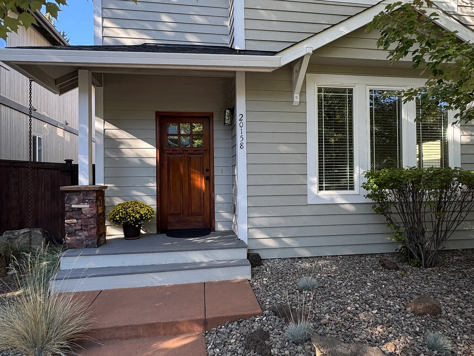 3 bed, 2.5 bath, 1700 sqft, $2,750 — Photo 2