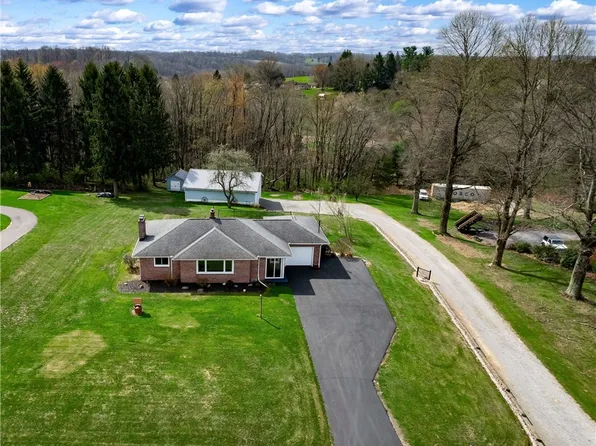 120 Valley View Dr, Butler, PA 16002