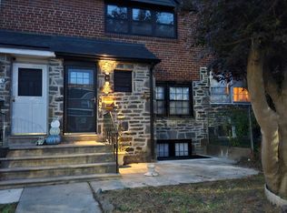 2713 E Country Club Rd, Philadelphia, PA 19131