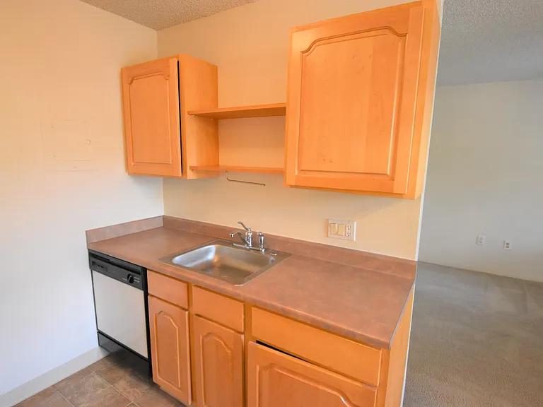 3009 Madison Ave #K218 — Photo 10