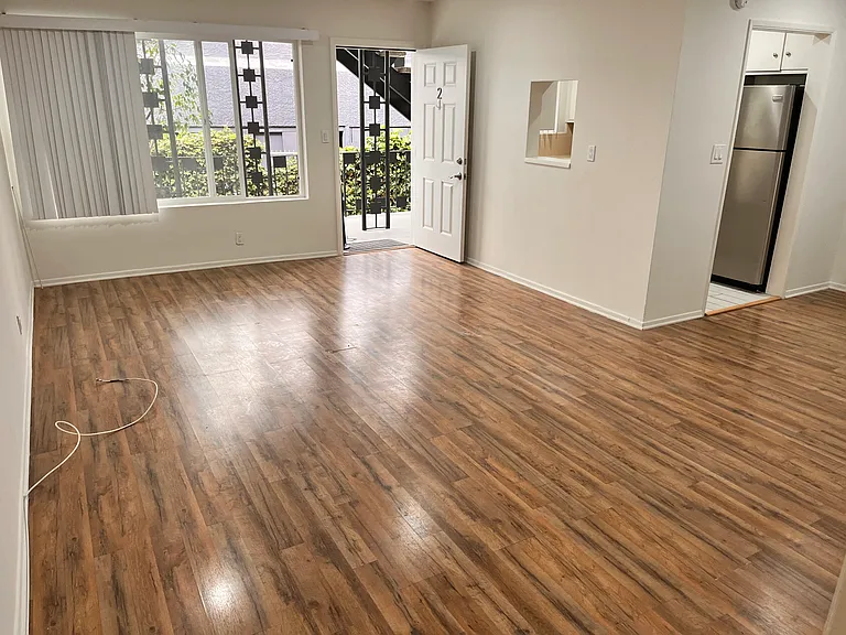 1343 N Sierra Bonita Ave #3 — Photo 12