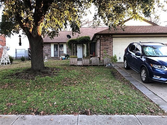 1st image of 809 Camino Ct