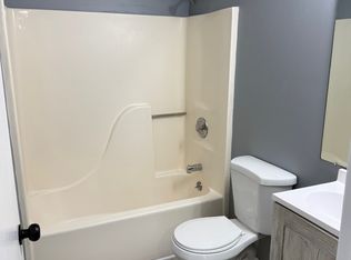 117 Virgil Dr, Radcliff, KY 40160