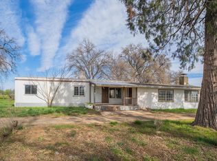 5419 Shady Ln, Anderson, CA 96007