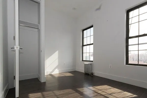 Rented by Nooklyn NYC LLC | media 20