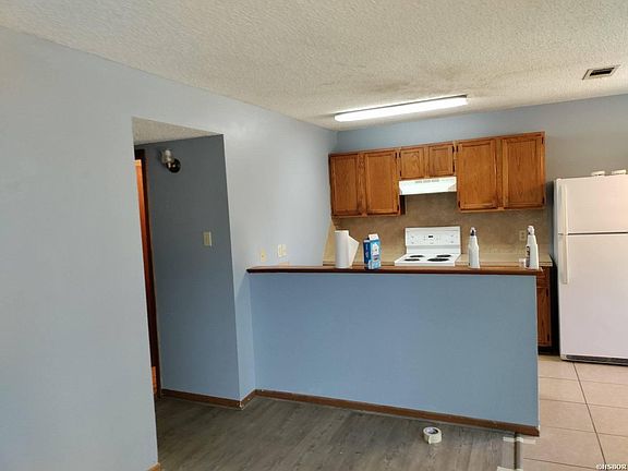 3rd image of 139-141 Chelle St