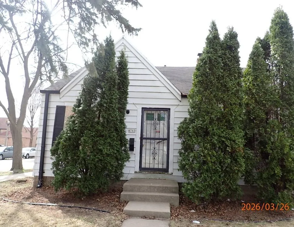 4703 West Congress STREET photo 1