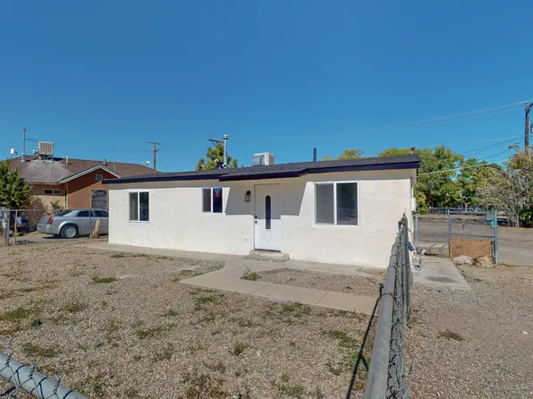 1717 Deluvina Dr SW, Albuquerque, NM 87105