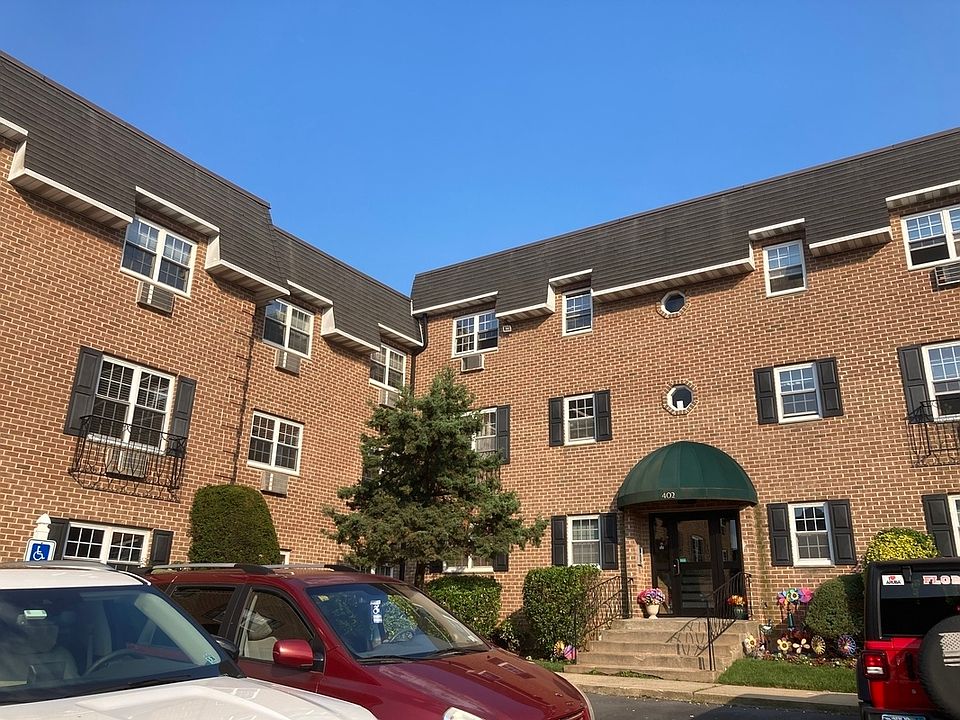 1st image of 402 Maryland Ave #2D