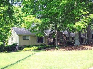 2123 Tudor Castle Cir, Decatur, GA 30035