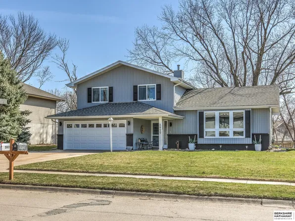 5929 S 149th St, Omaha, NE 68137