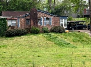 815 Campbell Ln, Athens, GA 30606