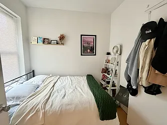 Rented by KNOCKKNOCK LLC