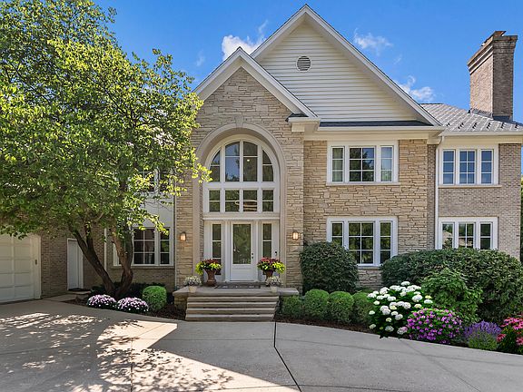 5th image of 3 Hillburn Ct