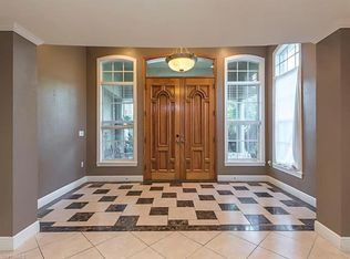 5160 Sycamore Dr, Naples, FL 34119