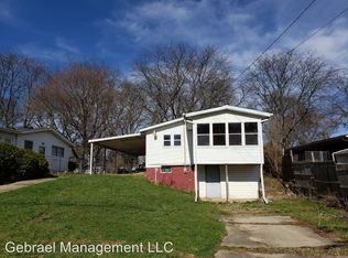 1423 Crestbrook Ln, Flint, MI 48507