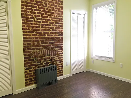 Rented by Remax Real Estate Professionals | media 22