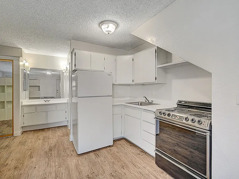 BOA-Bolero Apartments — Photo 30