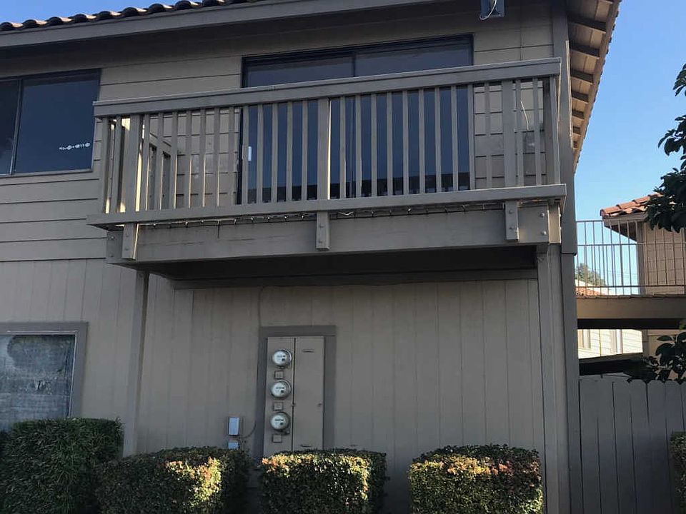 1st image of 164 S Steckel Dr #24