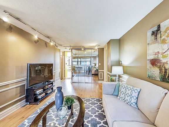 5th image of 3110 N Sheridan Rd APT 805