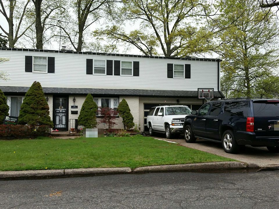 1st image of 121 Clinton Park Dr