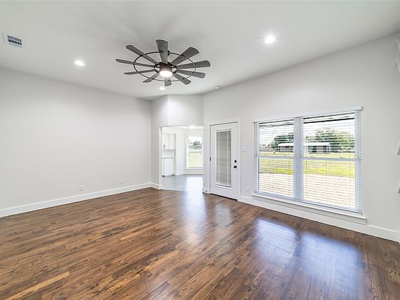 5th image of 1191 Cartwright Ln
