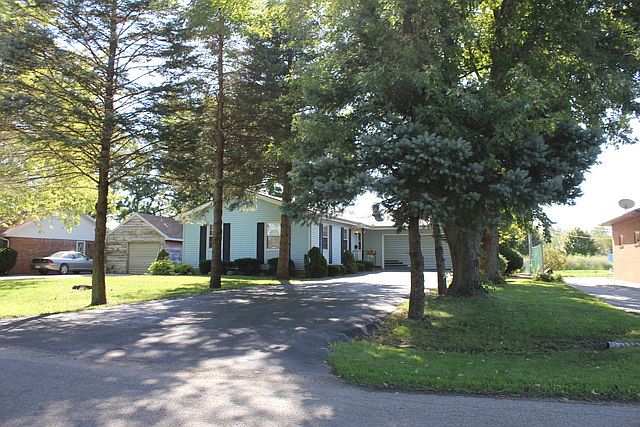 1st image of 1307 Southlawn Dr
