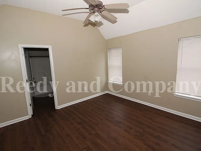 6077 Wills Way Cir S — Photo 6