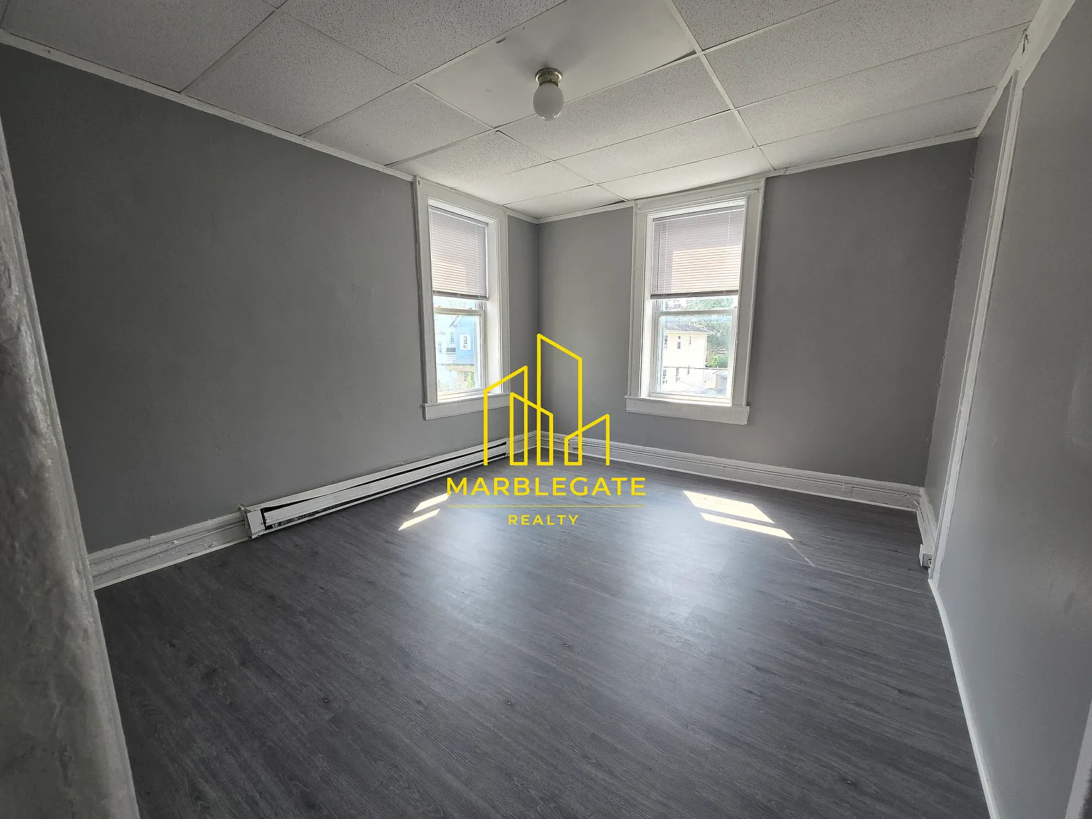 2 bed, 850 sqft, $1,850 — Photo 2
