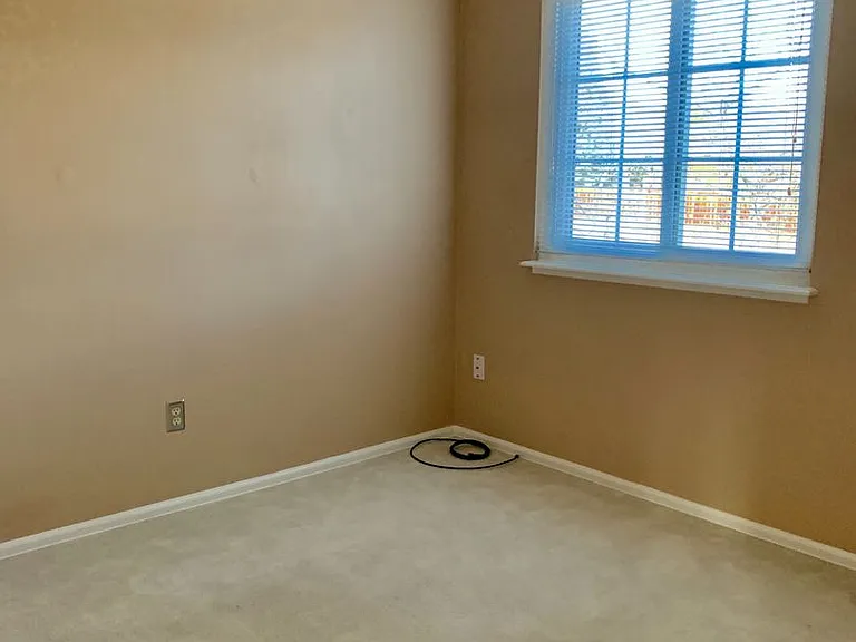 543 W Sycamore Cir — Photo 19