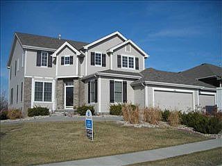 1st image of 592 S 183rd Ave