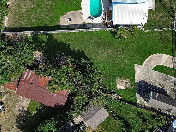 5th image of 2501 Ideal St