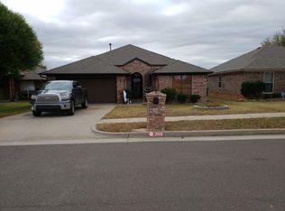 248 SE 23rd St, Moore, OK 73160