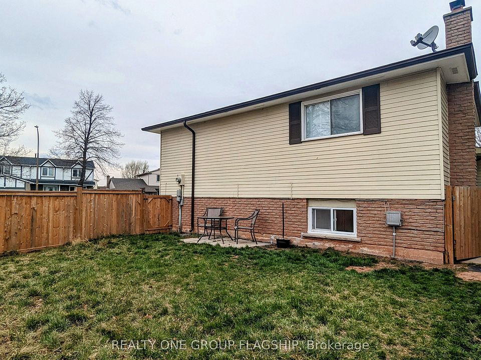 1st image of 7 Greening Ave