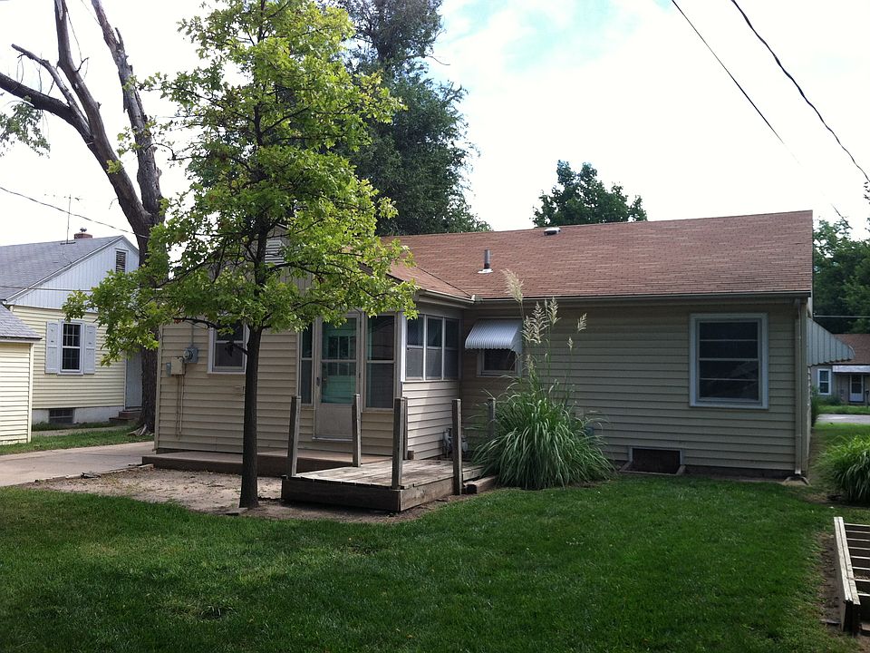 2nd image of 1713 N Monroe St