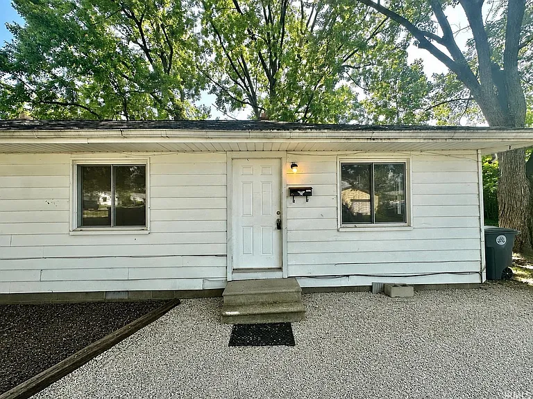 1901 Conlin Ave #A — Photo 1