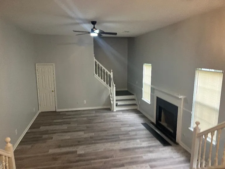 6038 Hitt Lake Ct — Photo 4