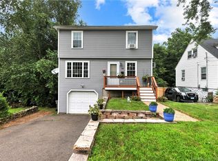 18 Alma St, Naugatuck, CT 06770