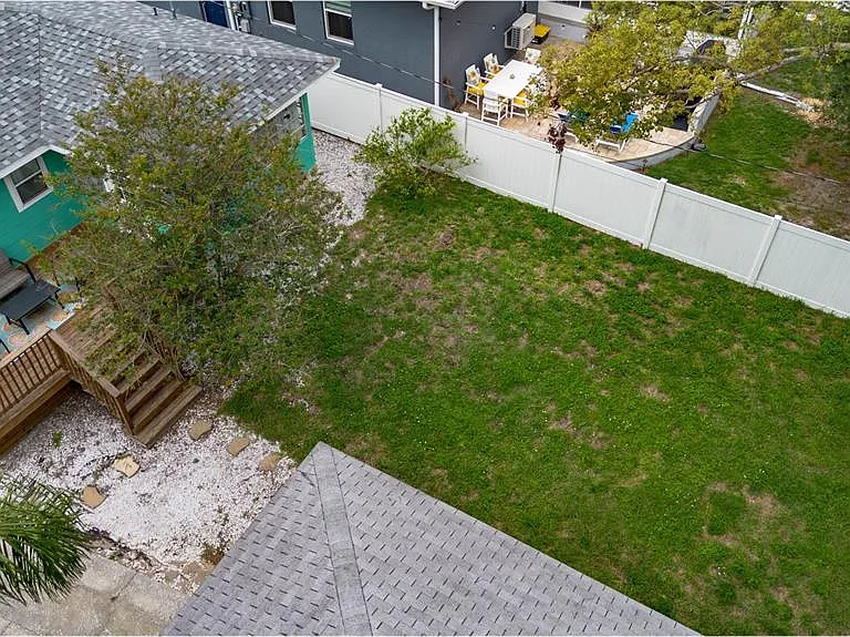 1226 Sedeeva Cir S — Photo 20