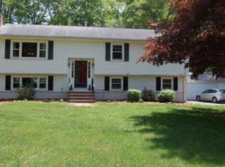 15 Sherwood Cir, Sharon, MA 02067