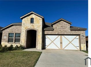 5301 Austen Ave, Aubrey, TX 76227