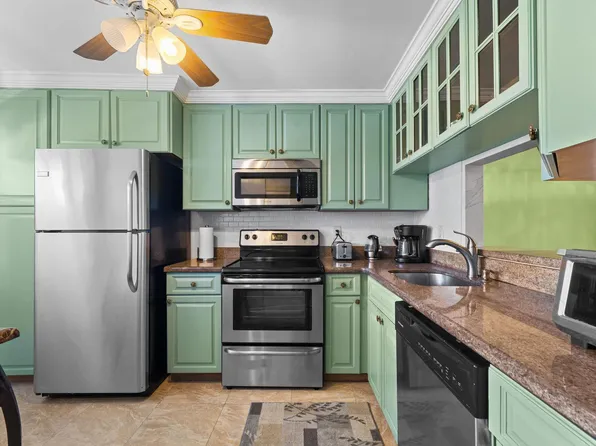 3511 Inverrary Drive #208, Lauderhill, FL 33319